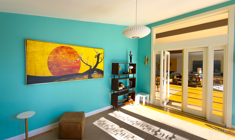  Vintage Mid-Century Modern Home with Huge Window Wall 