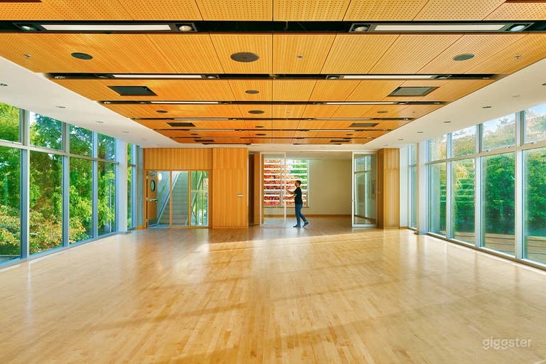  A variety of attractive multipurpose rooms 