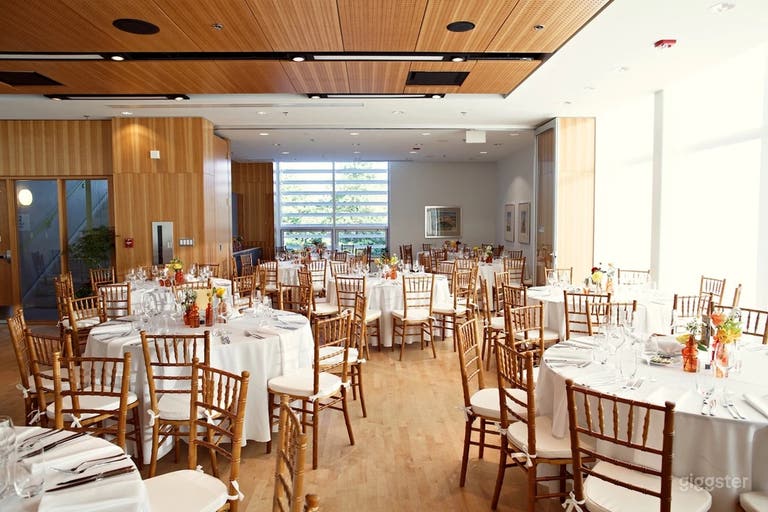  A variety of attractive multipurpose rooms 