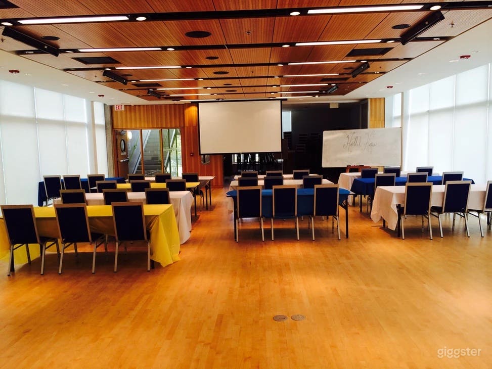 A variety of attractive multipurpose rooms Photo 1