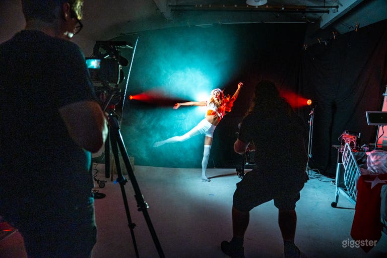  Film- und Produktionsstudio 