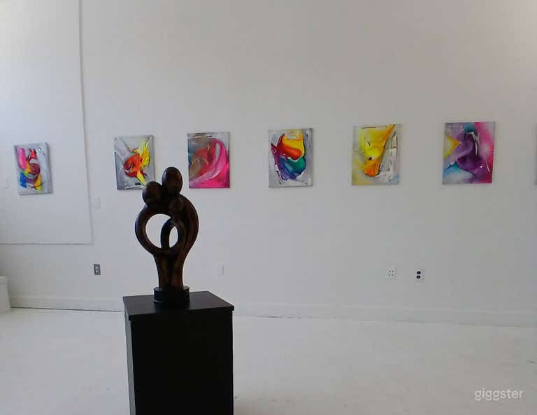  Pop up Gallery or Pop Up Store in Wynwood 