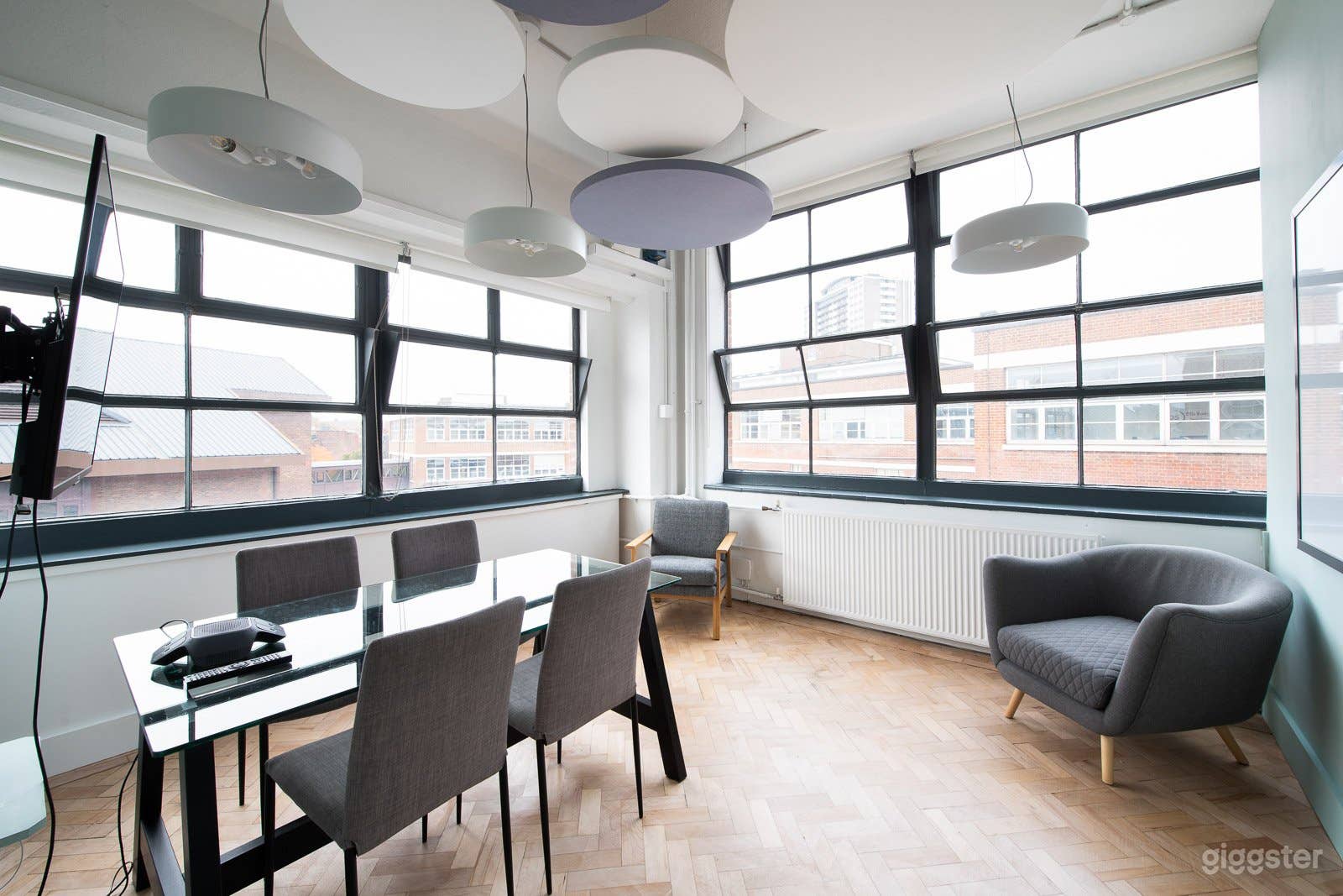 The Snug - 34 Photo 1