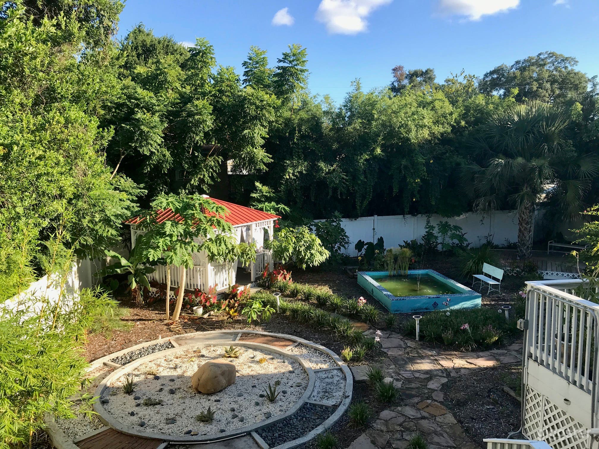 Seventh Wonder's Garden Photo 1