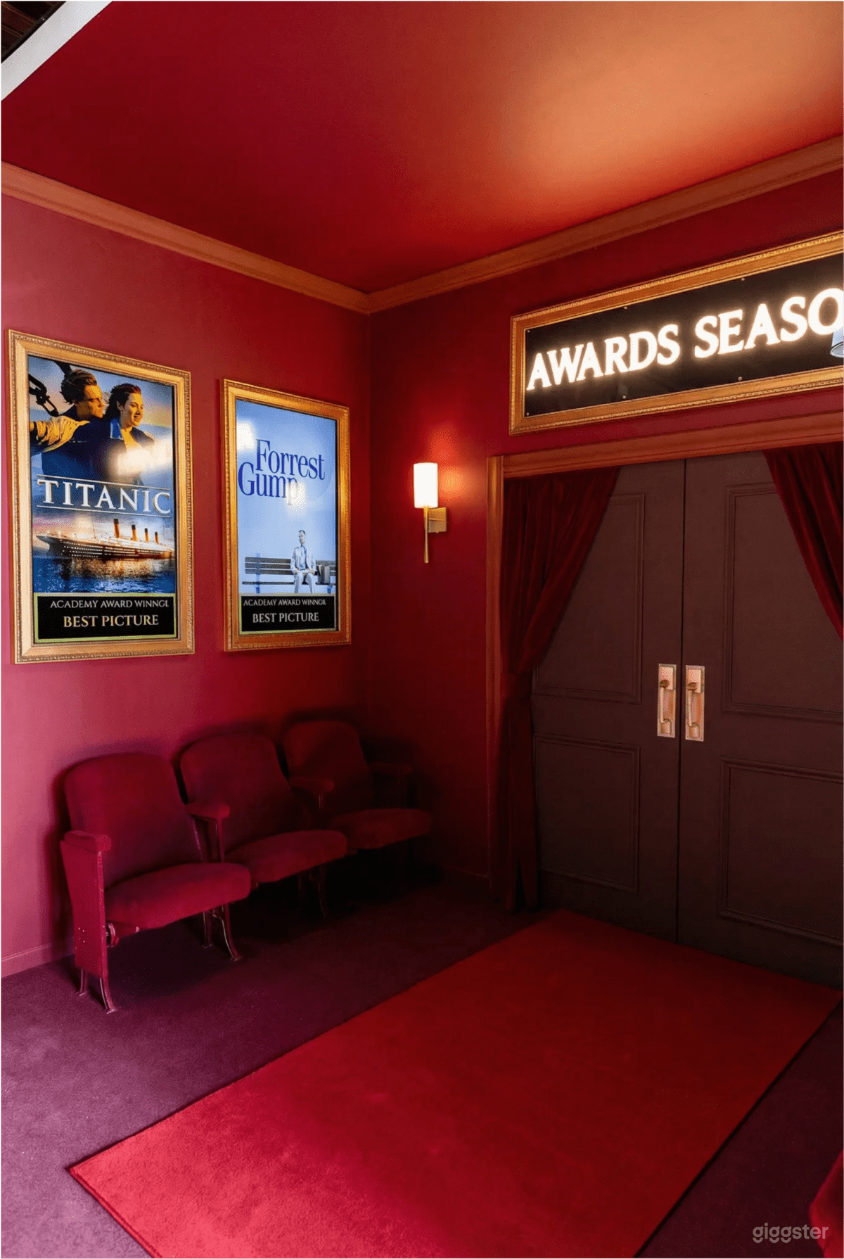 Red Carpet Theater Studio for Premiere Energy Photo 2