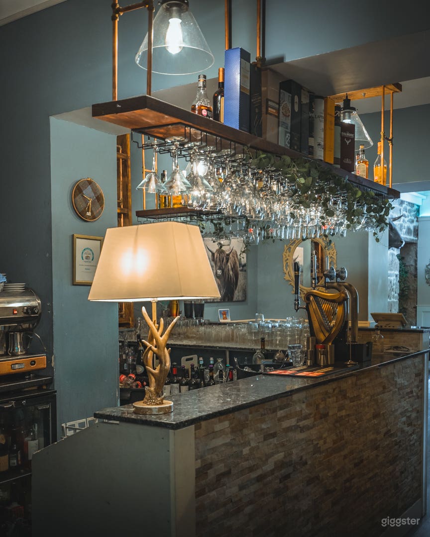 Cosy Eatery with Expertly Curated Menu in Glasgow Photo 1