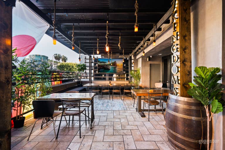  GAME OF THRONES THEMED RESTAURANT 