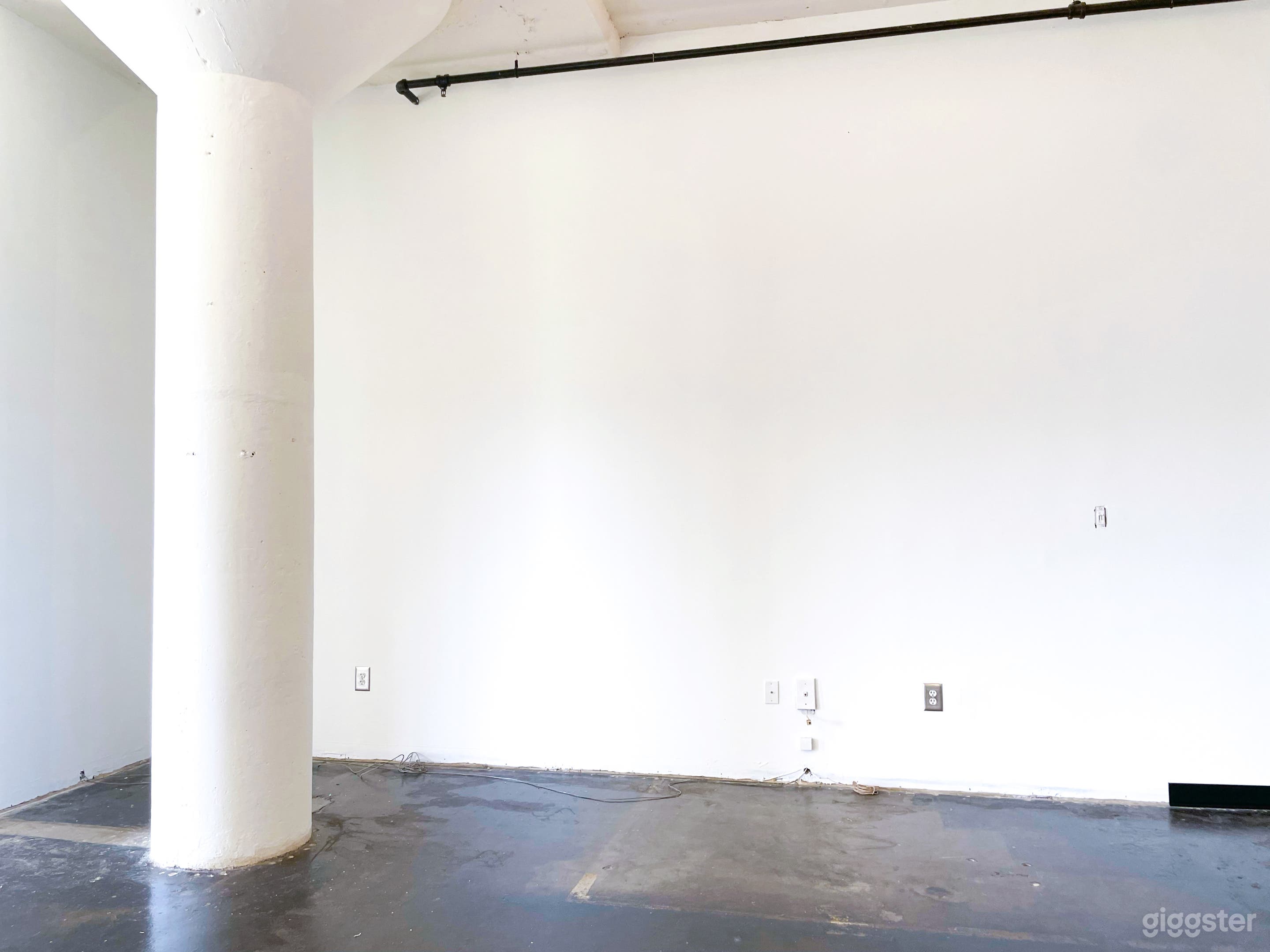 Loft Daylight Studio in Atlanta  Photo 2