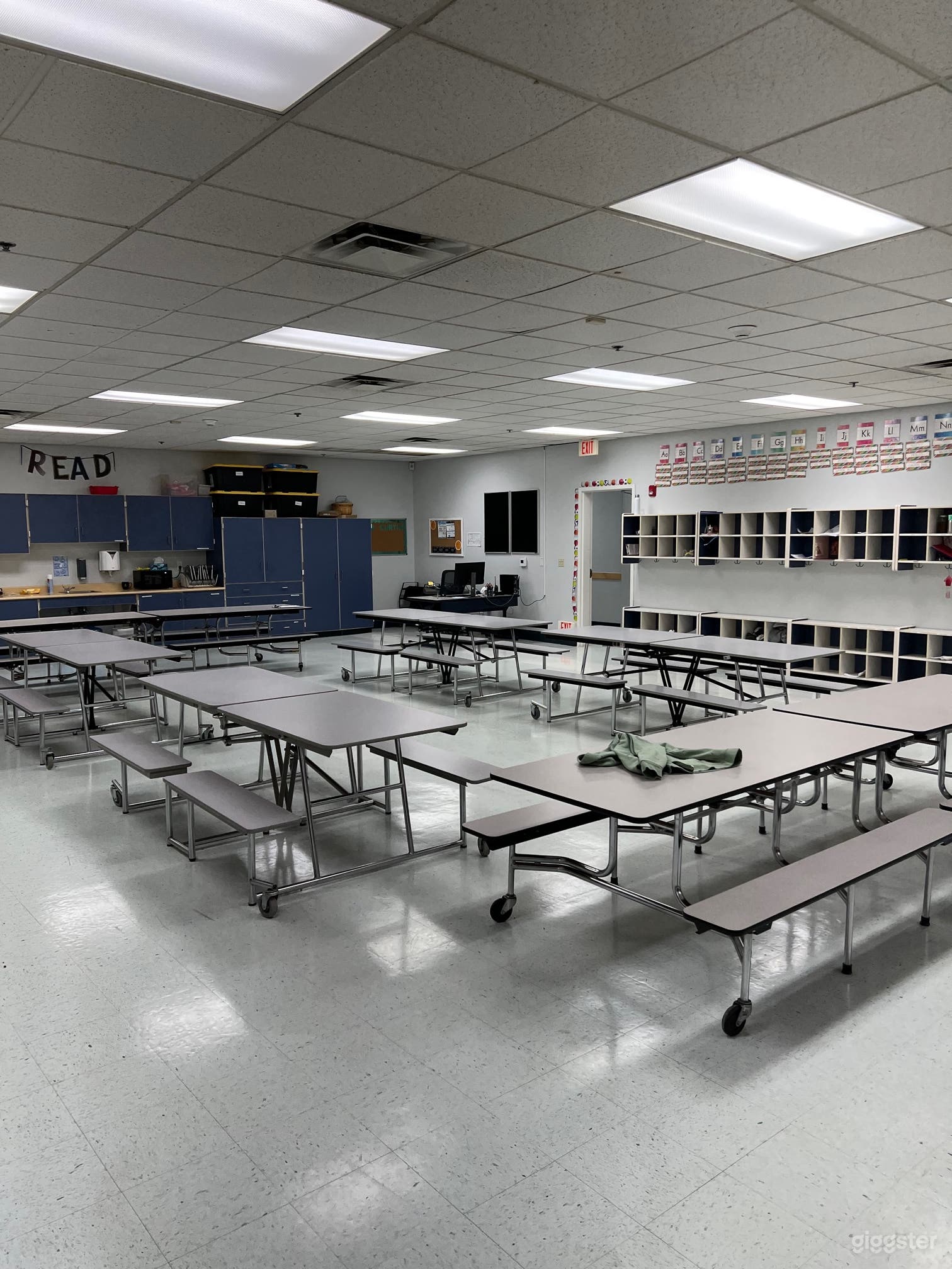 Suburban Commercial Multipurpose Room Photo 3