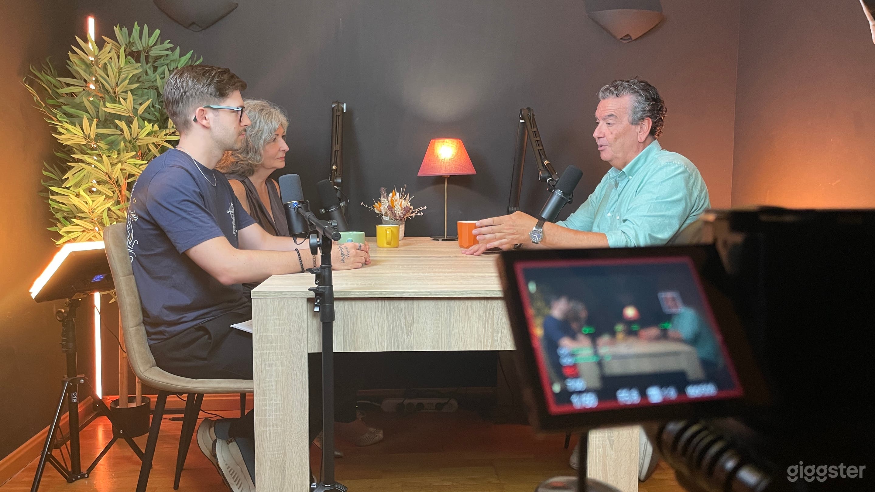 Recording Studio for any type of content, 10 mins: Barcelona Photo 3