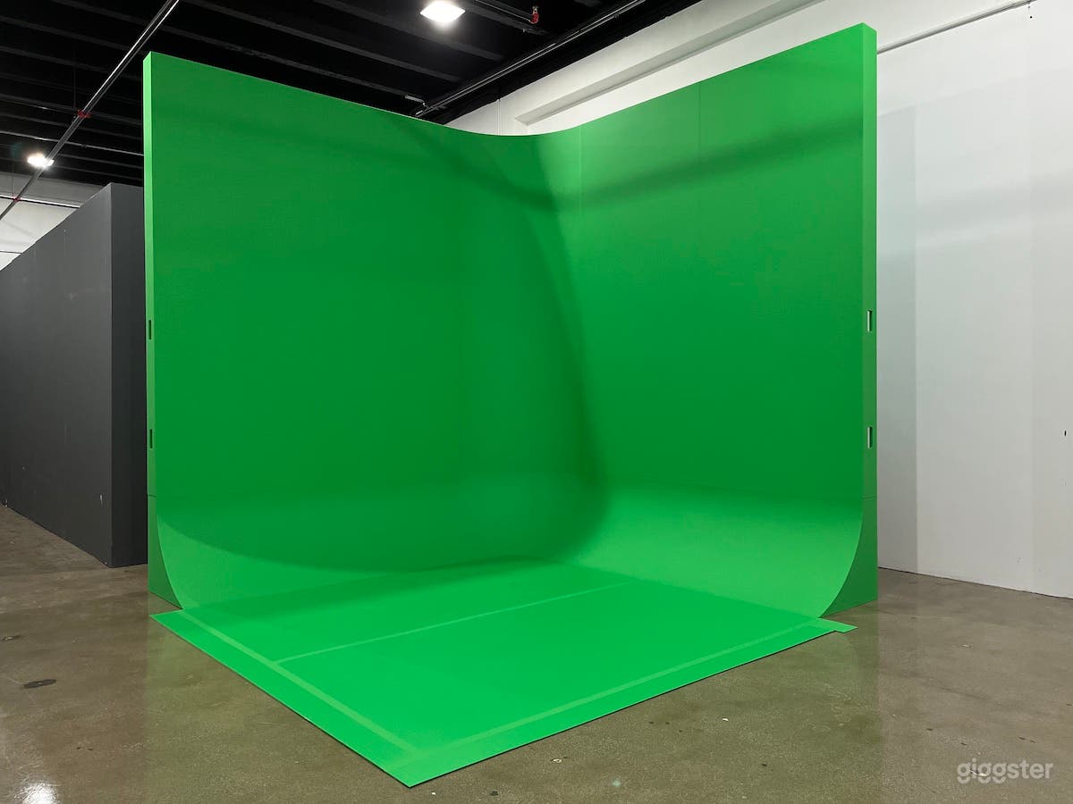 9ft x 9ft Green screen  