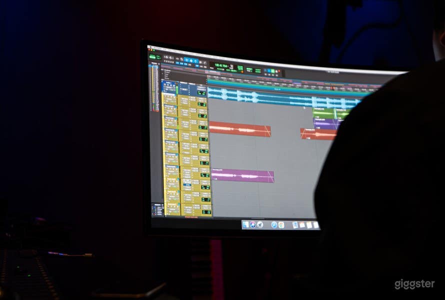 The Duality Suite Photo 2