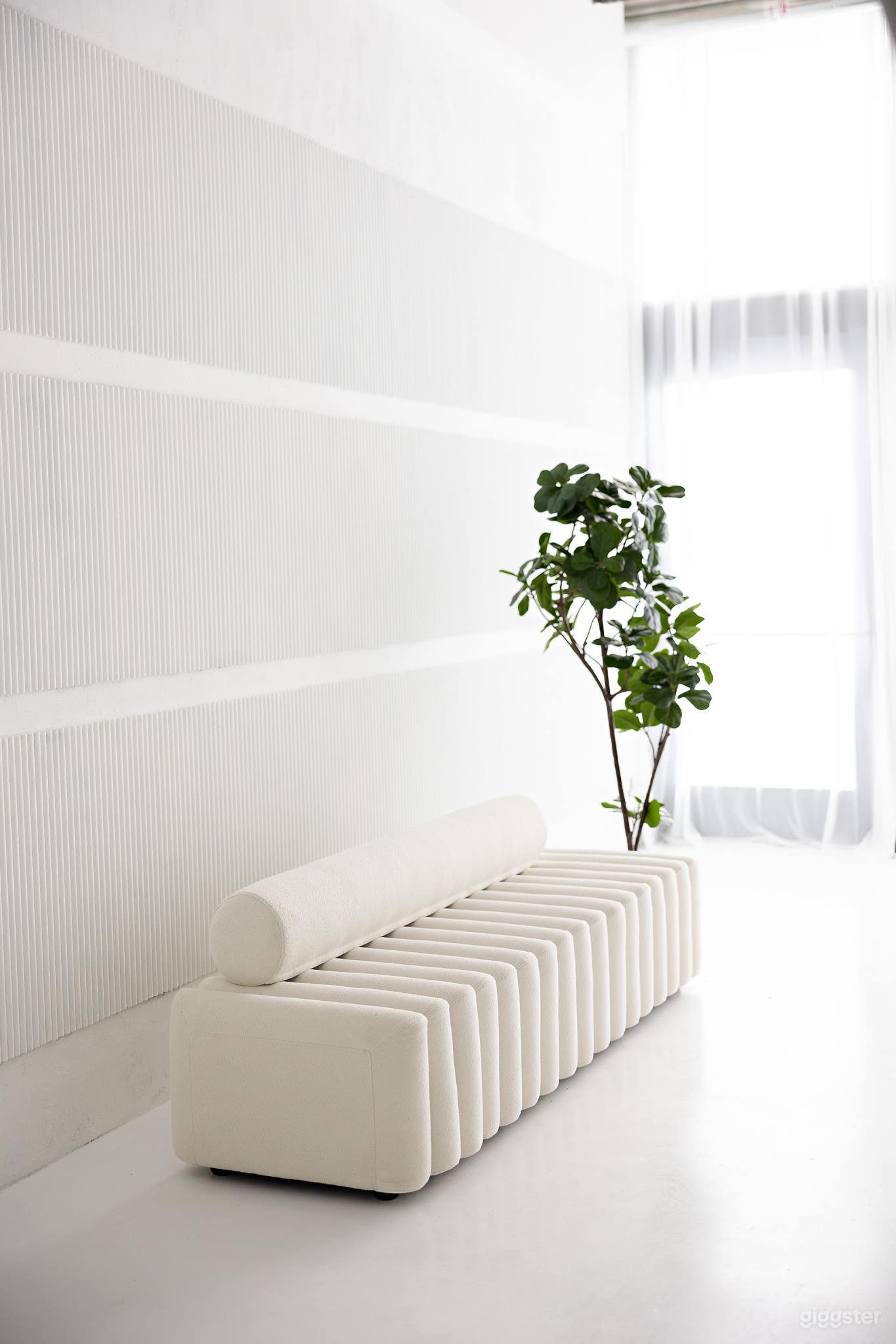 Soleil - a bright, intimate and serene space Photo 4