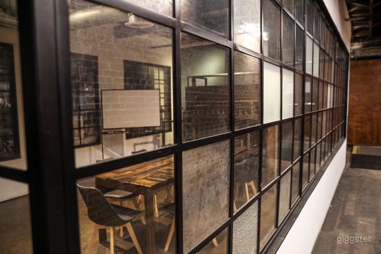  Conference Room - Downtown Industrial Meeting Space 