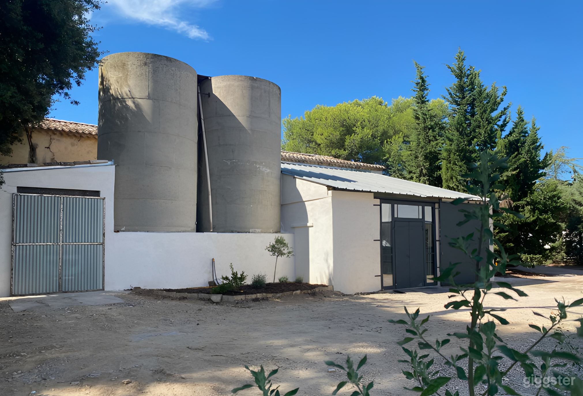 Photo de Espace artistique polyvalent pour productions et ateliers 3