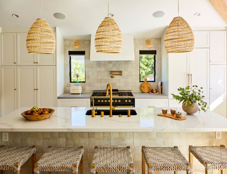  Bright Modern Open Concept Home with Pool 