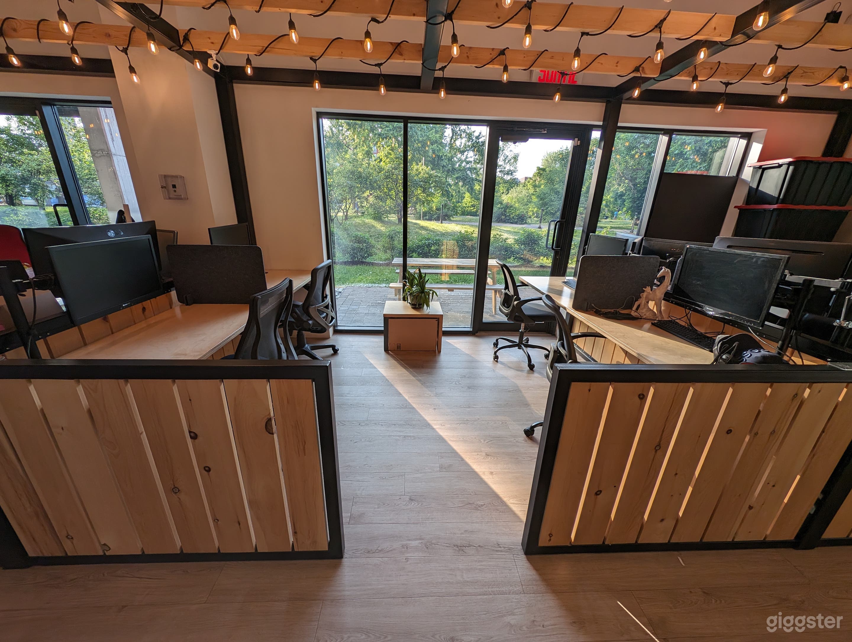 Bright Canal View Hot Desk in Griffintown, Montreal Photo 1
