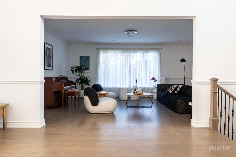  Casa Moderna Lujosa en una Zona Residencial Tranquila 