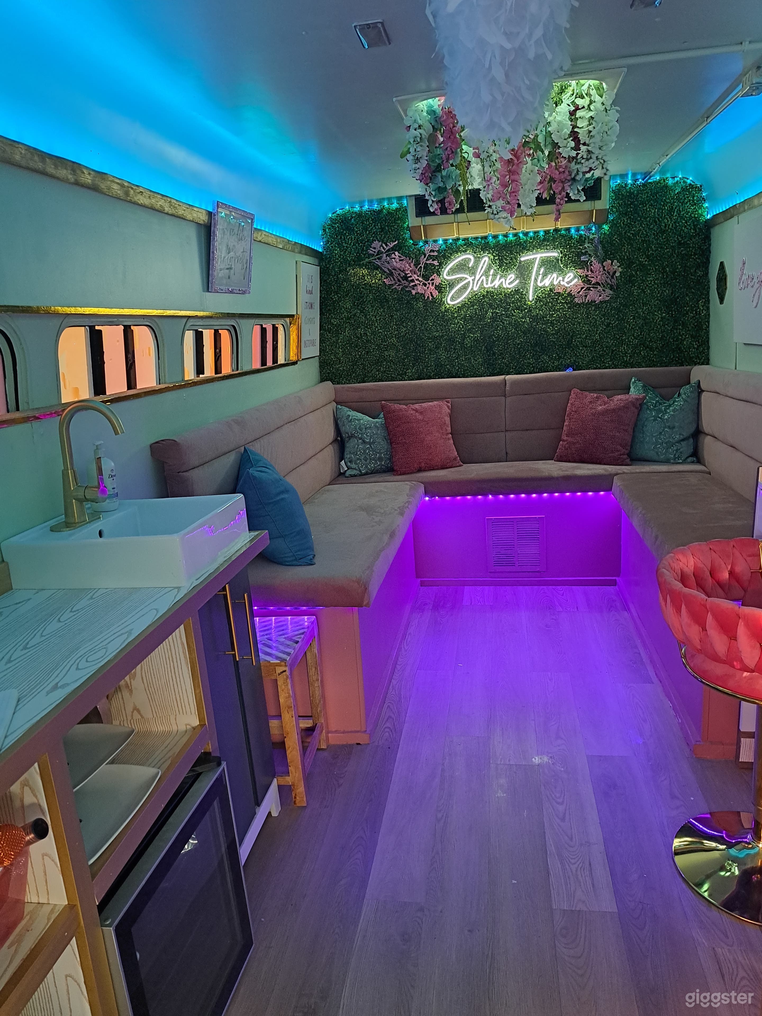 Luxury Party Bus/ Mobile Event Space Photo 2