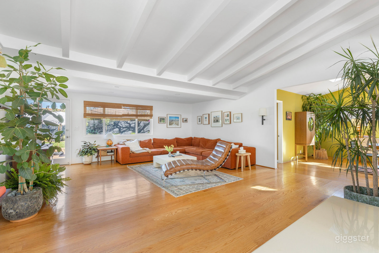  Ranch Mid-Century Curato | Pronto per Produzioni Indoor/Outdoor 