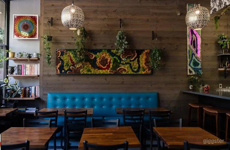  Stylish Restaurant (Full Venue Buyout) 