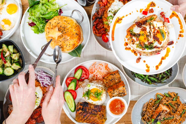  Indoor Garden Patio Private Dining Room 