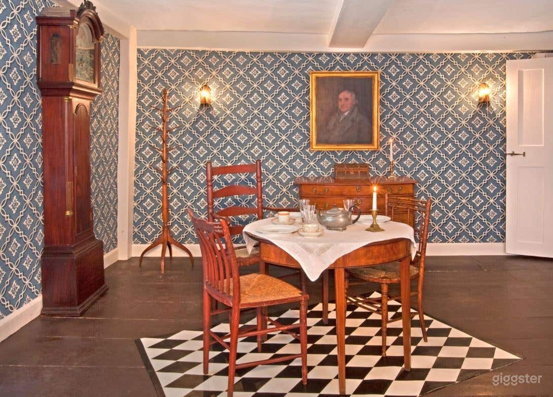 Munroe Tavern Photo 2