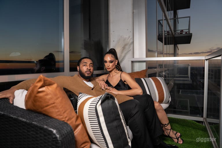  Luxurious Apartment: Sauna, Hot Tub, Peloton, Views 