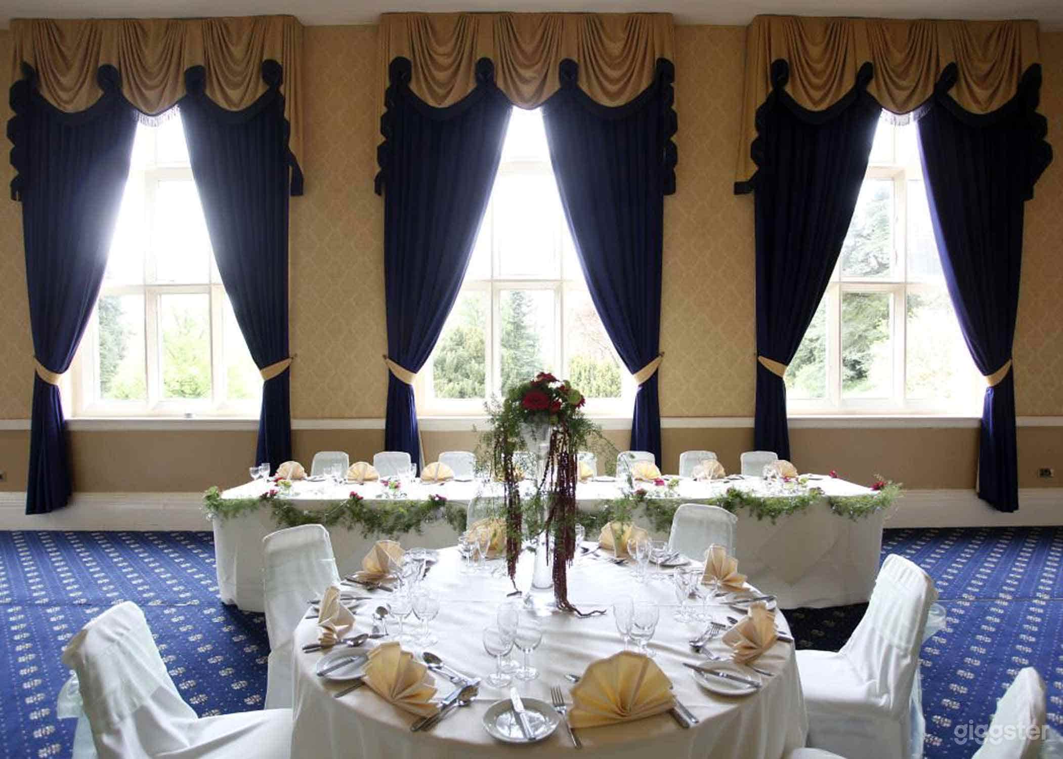 Unique Gothic Syle Sherwood Manor in Nottingham Photo 2