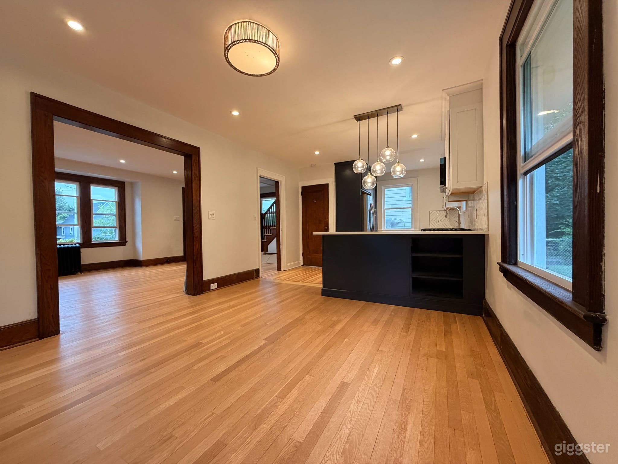 Historic Home with Pre-War Charm - Ready for Your Next Film Photo 3