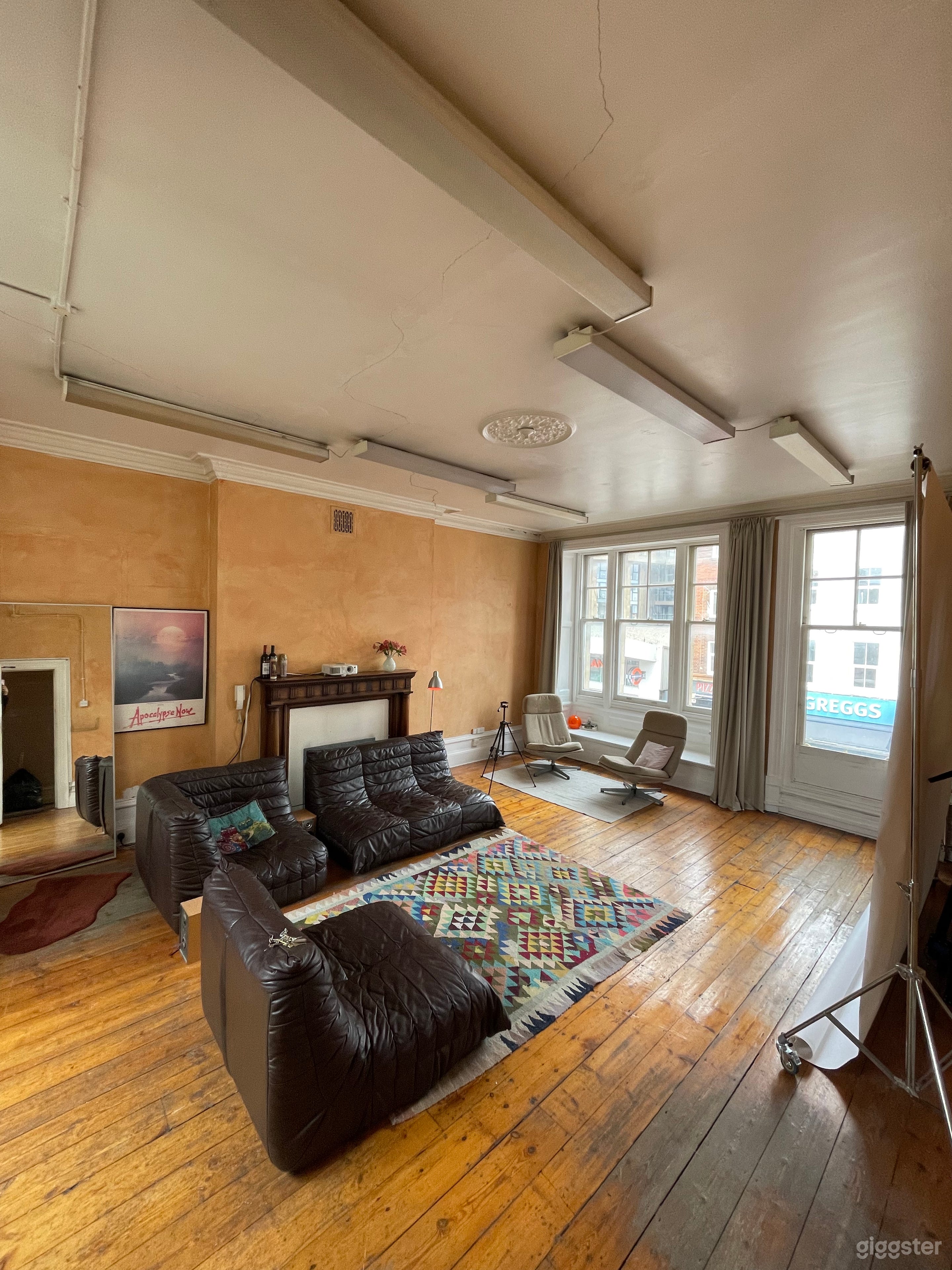 Grand, versatile loft space in a listed building Photo 1