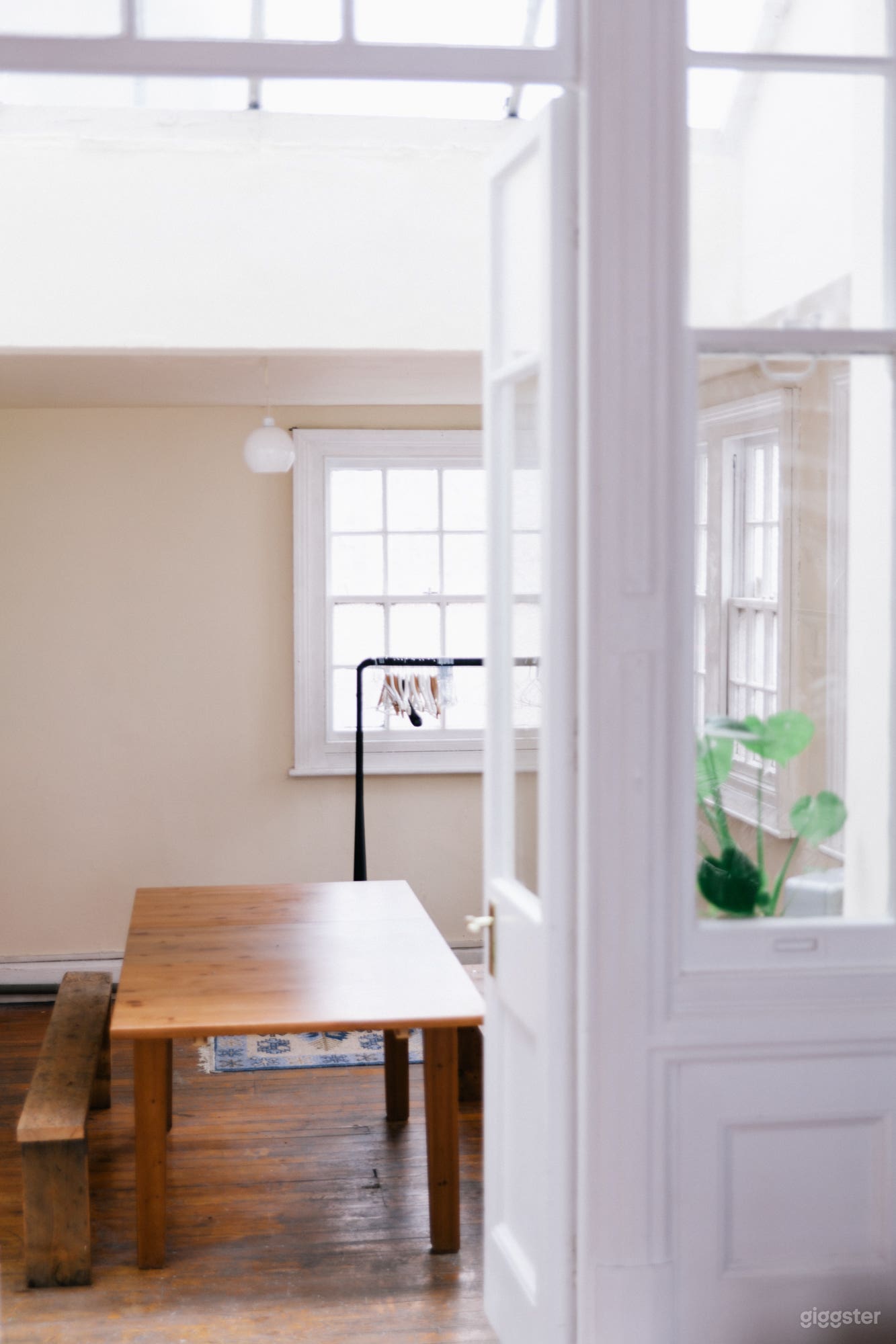 Grand, versatile loft space in a listed building Photo 4