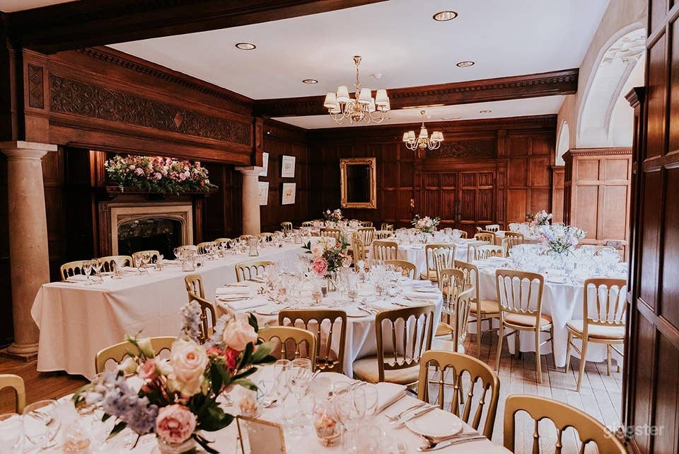 The Great Hall with Natural Light Photo 4