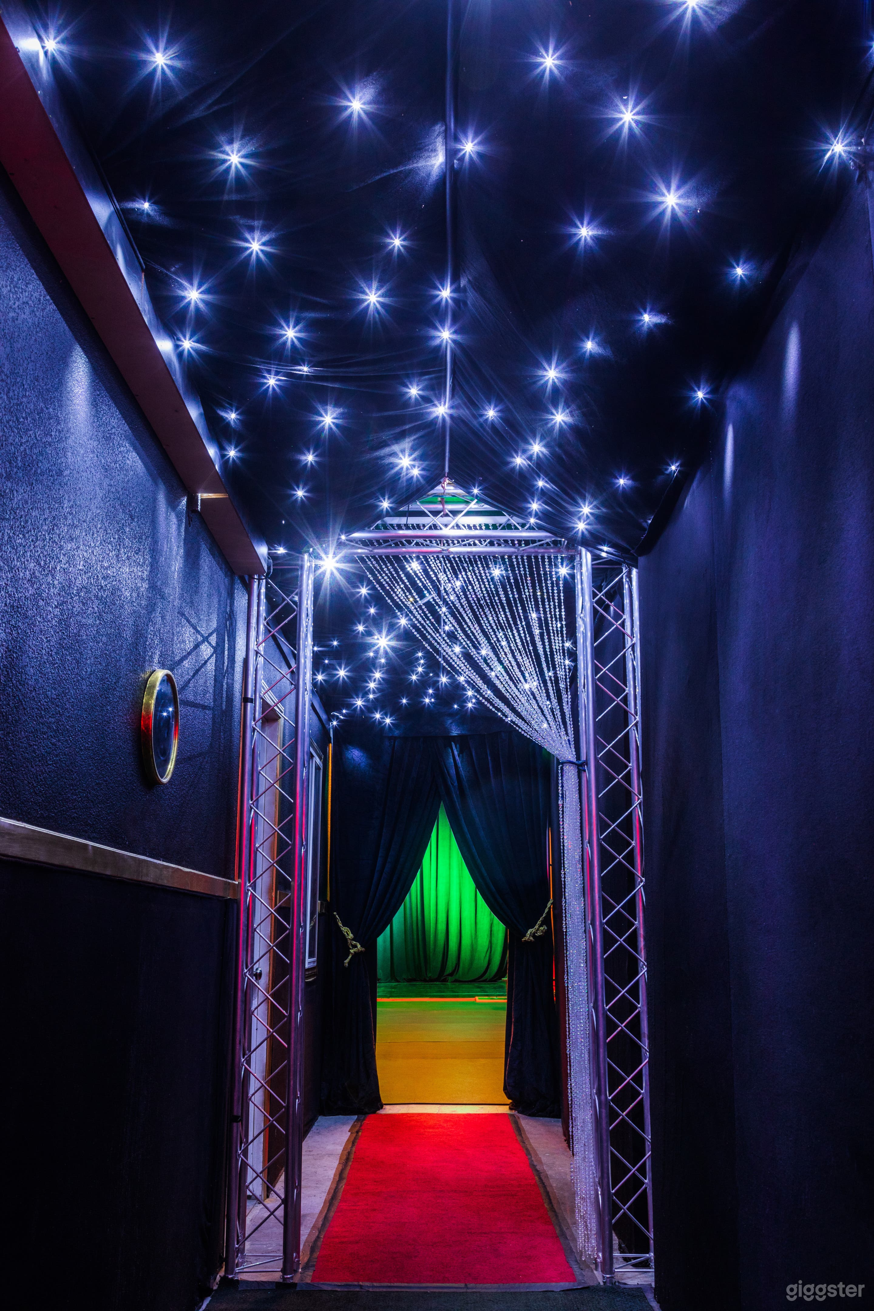 Creative Warehouse Video/Photo Space Near Las Vegas Strip Photo 3