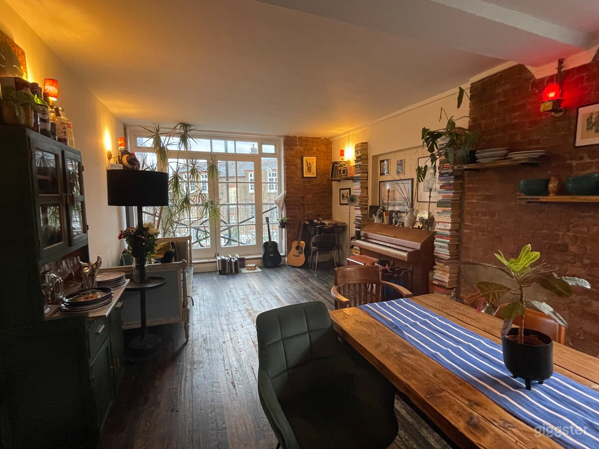 Open-Plan Warehouse Conversion Apartment – Dalston, Hackney Photo 1