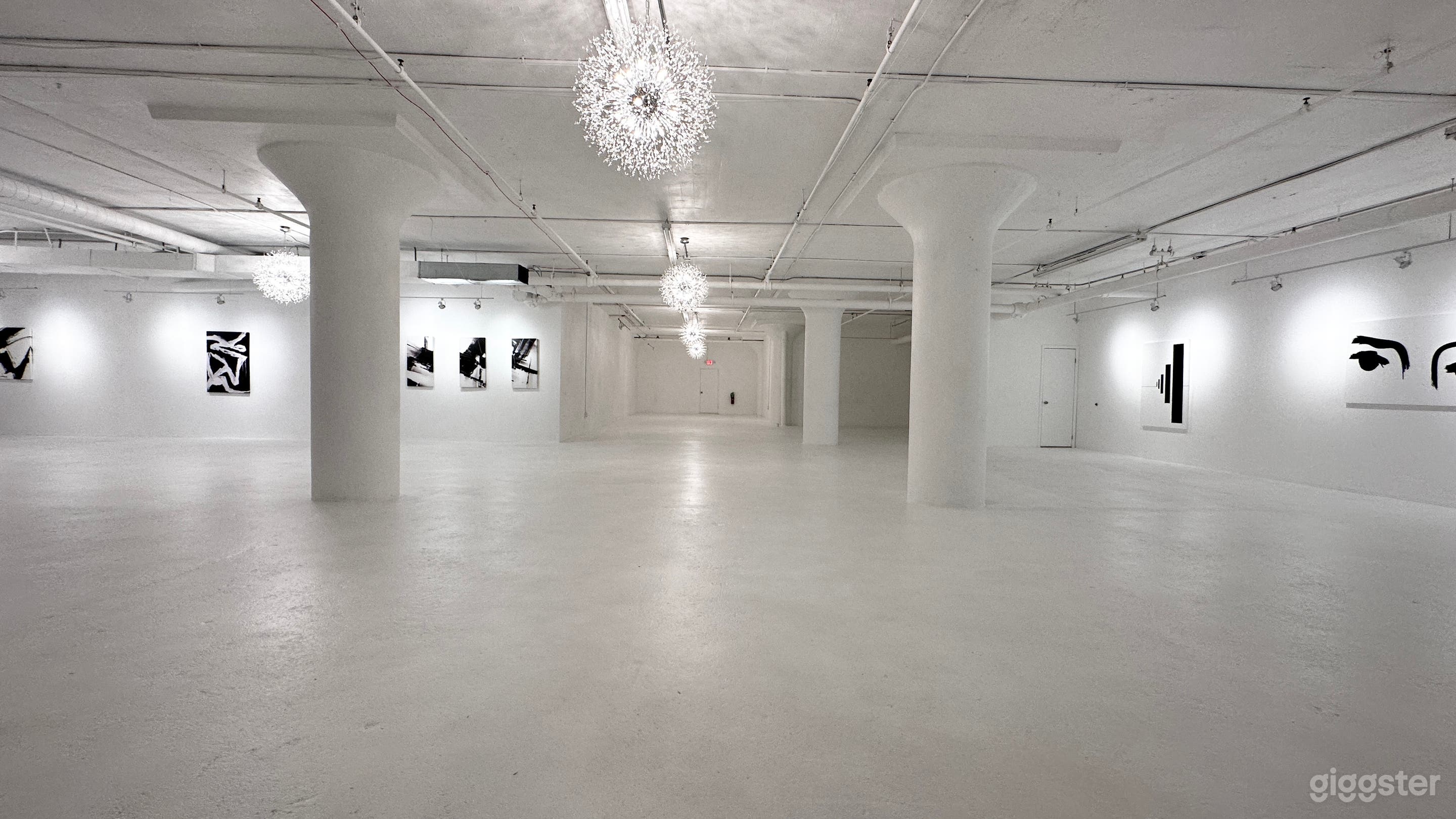 A 5,000 Square Foot Lofty Chic Modern Event Space Photo 2