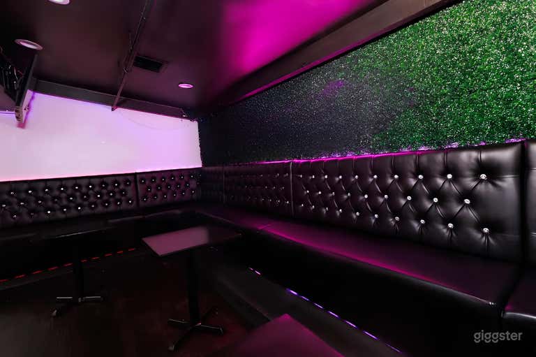  Hidden Gem NYC Lounge with Hookah & Cocktails 