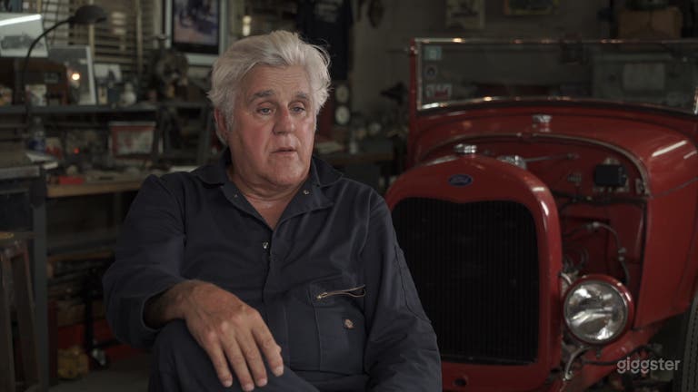  Large Historic Auto Garage Location w/cars !  