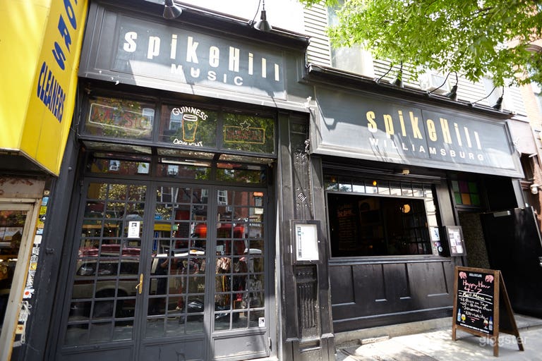  Bar and music venue: Location 5031 