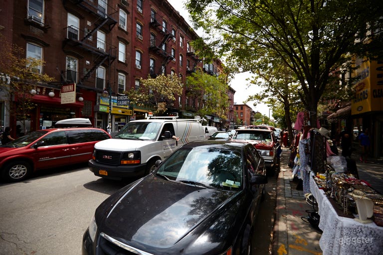  Bar and music venue: Location 5031 