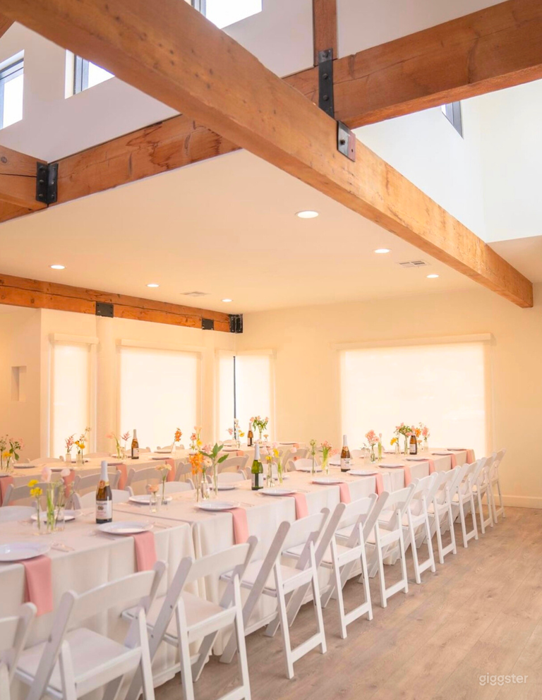  Modern Event Space w/ Beautiful Natural Lighting 
