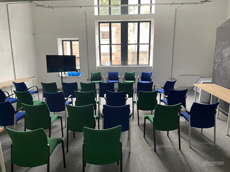  The Granary Space - Gathering & storing knowledge 