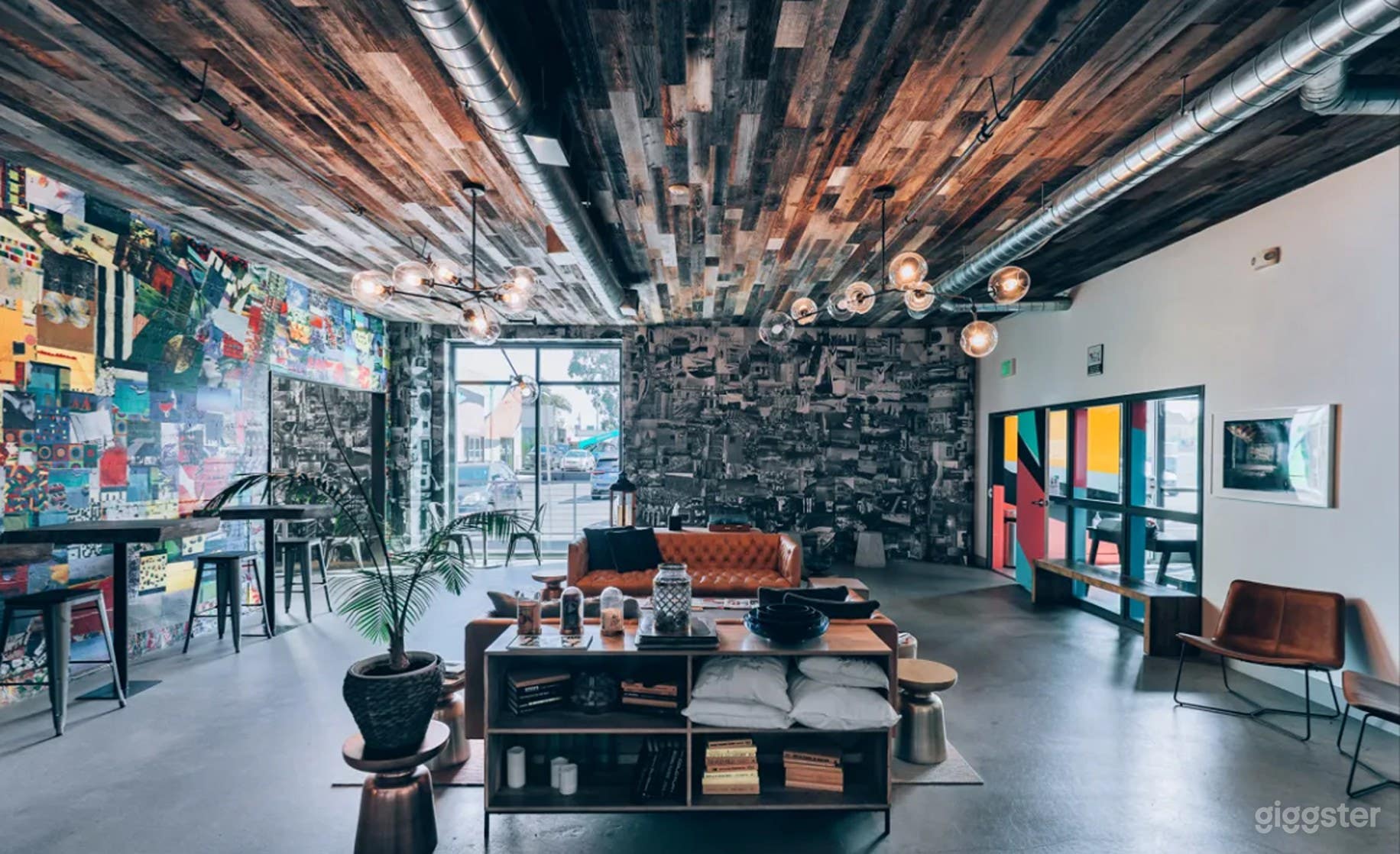 Fully Equipped Conference Room in Industrial Building Photo 4