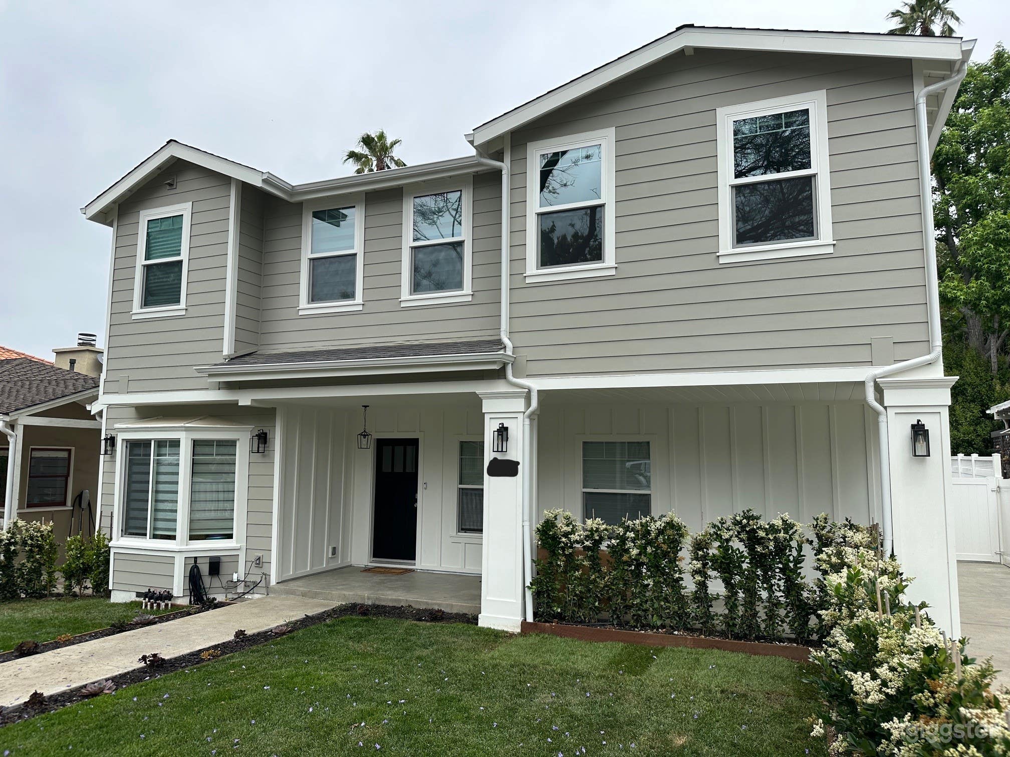 Sherman Oaks Colonial Ex/Modern Int. Photo 1