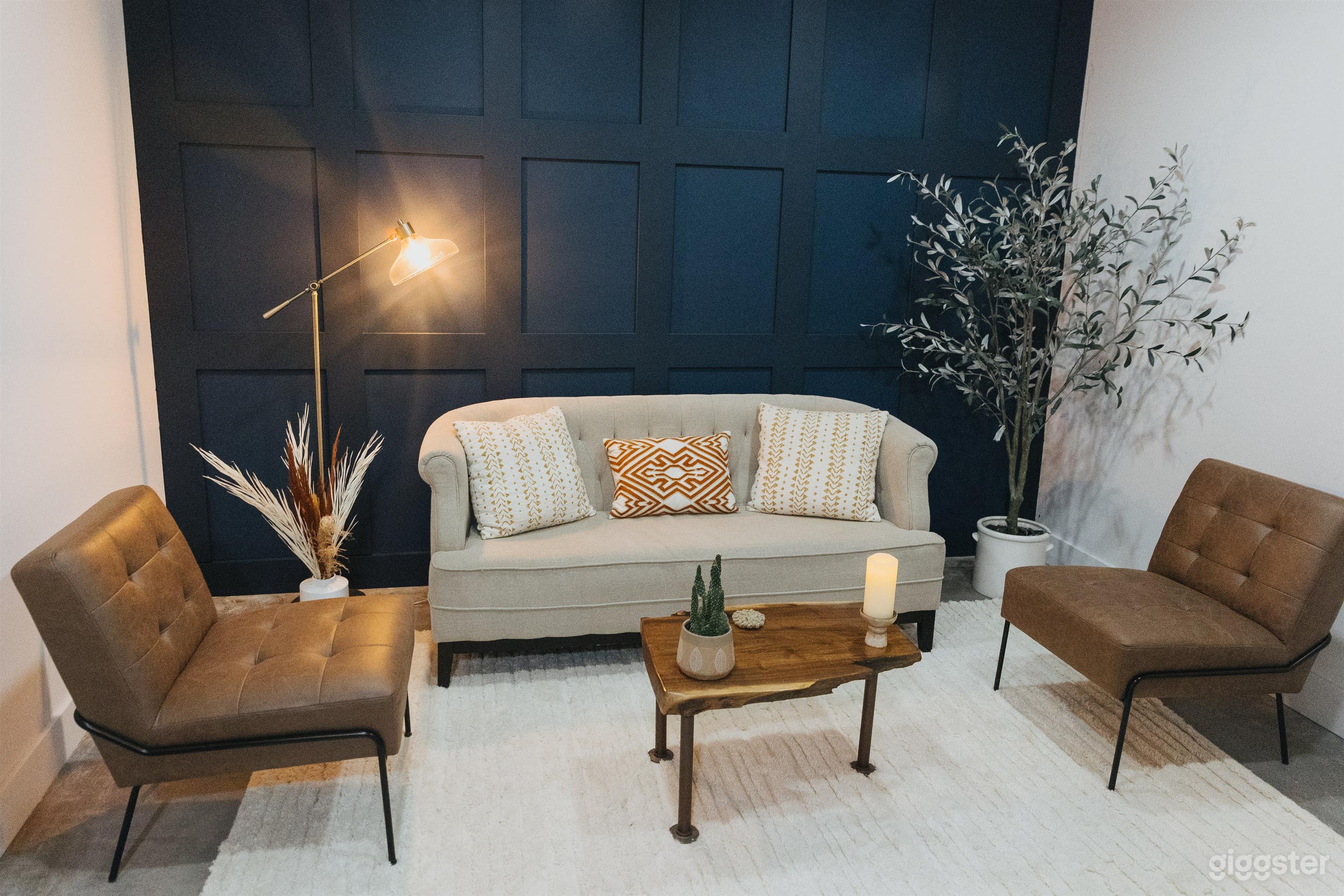 Micro Studio 2 Photo 1