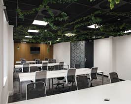  Spacious Co-Working and Office Space in Leeds 