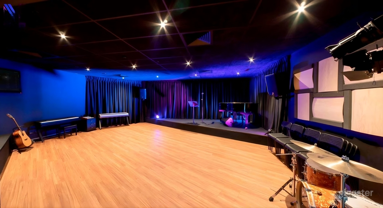  Fully Equipped Versatile Event & Production Studio 