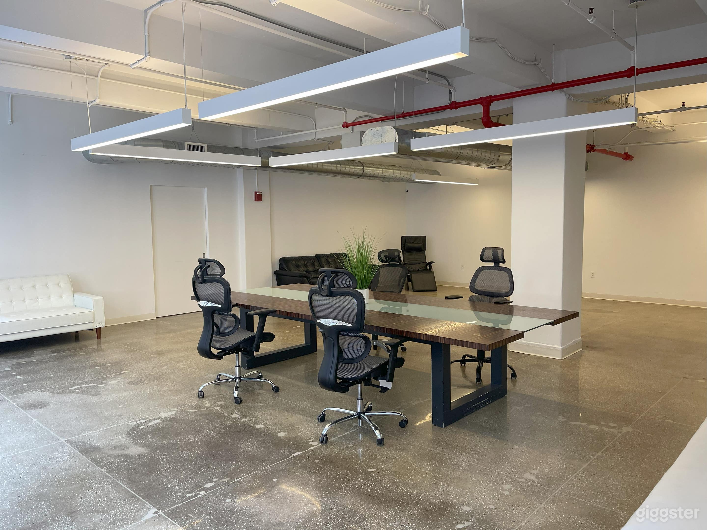 Full floor Flexible Event Studio! Midtown, Premium Loft!  Photo 3