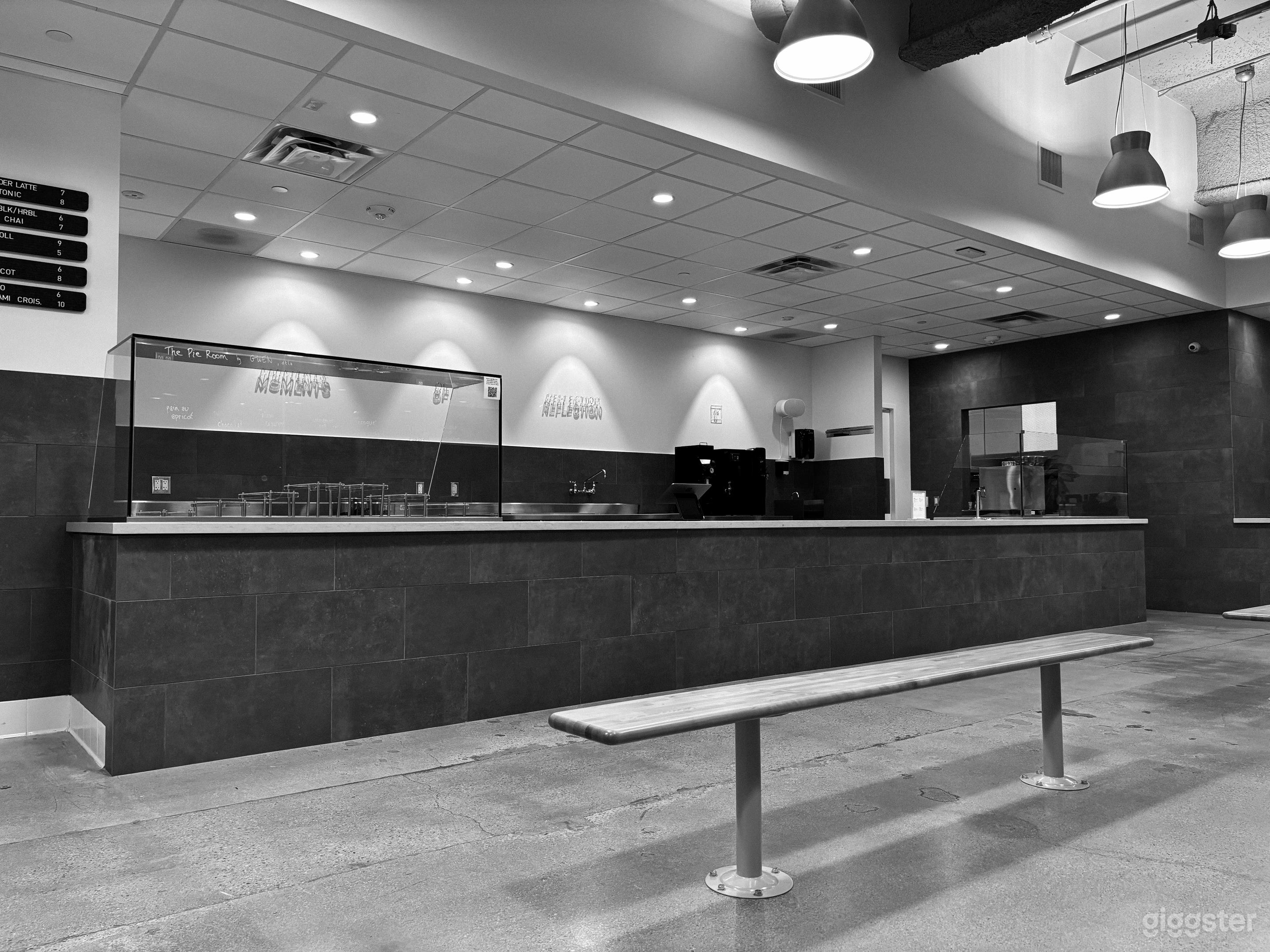 Stunning Coffee Shop with Modern Iconic Design Photo 2