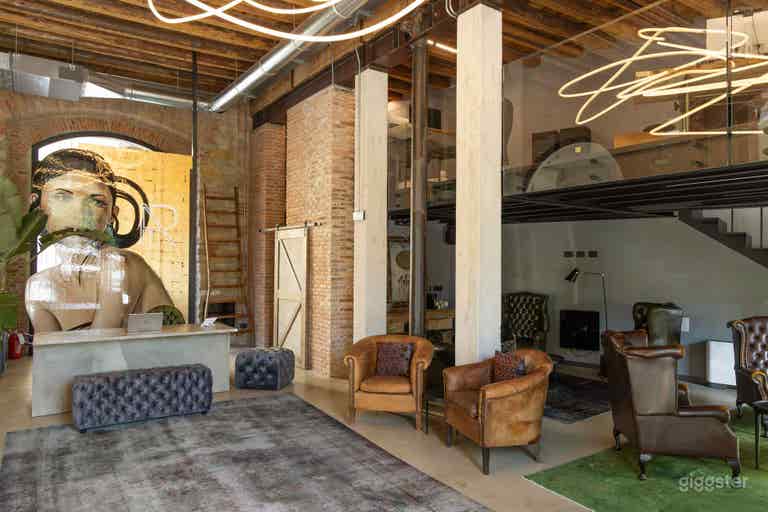  Elegante Reception e Area Lounge in Stile Industriale 
